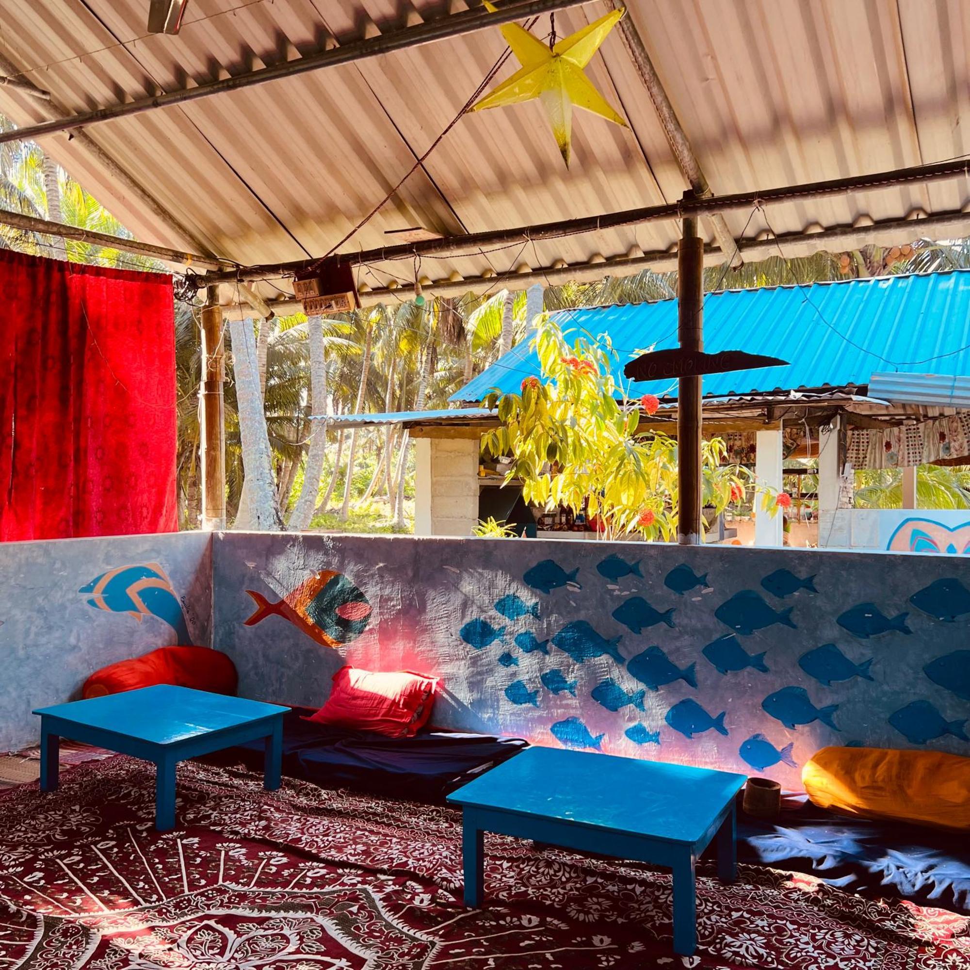 Blue Sea Restaurant & Bungalows Sitapur Kültér fotó